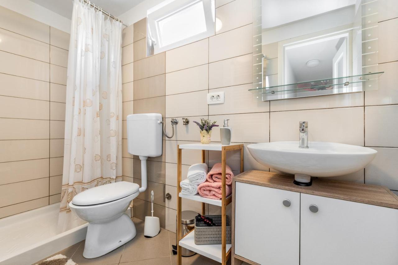 Apartmani Antonija Vozilici 外观 照片