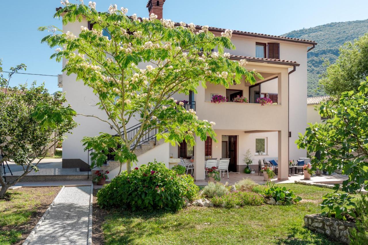 Apartmani Antonija Vozilici 外观 照片